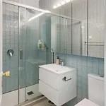Апартаменти Graca's Charming Living
