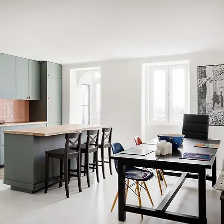 Graca's Charming Living
